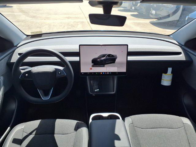 صورة مصغرة 12 لـ 2026 Tesla MODEL Y REAR-WHEEL DRIVE