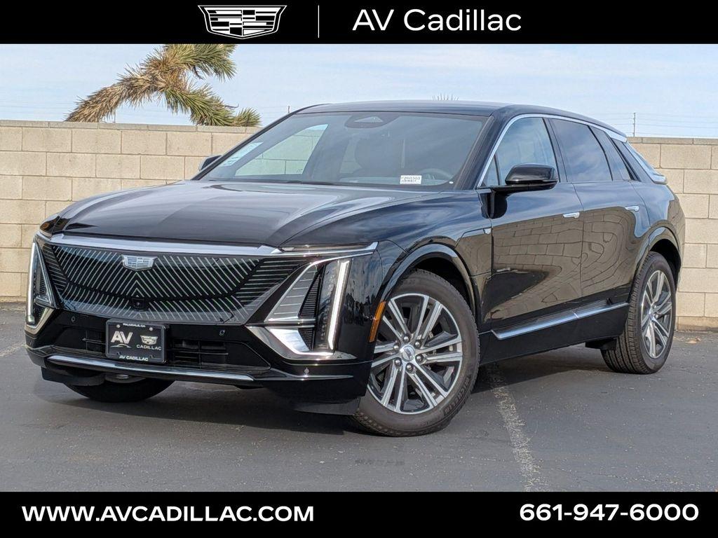 New 2026 Cadillac LYRIQ Luxury