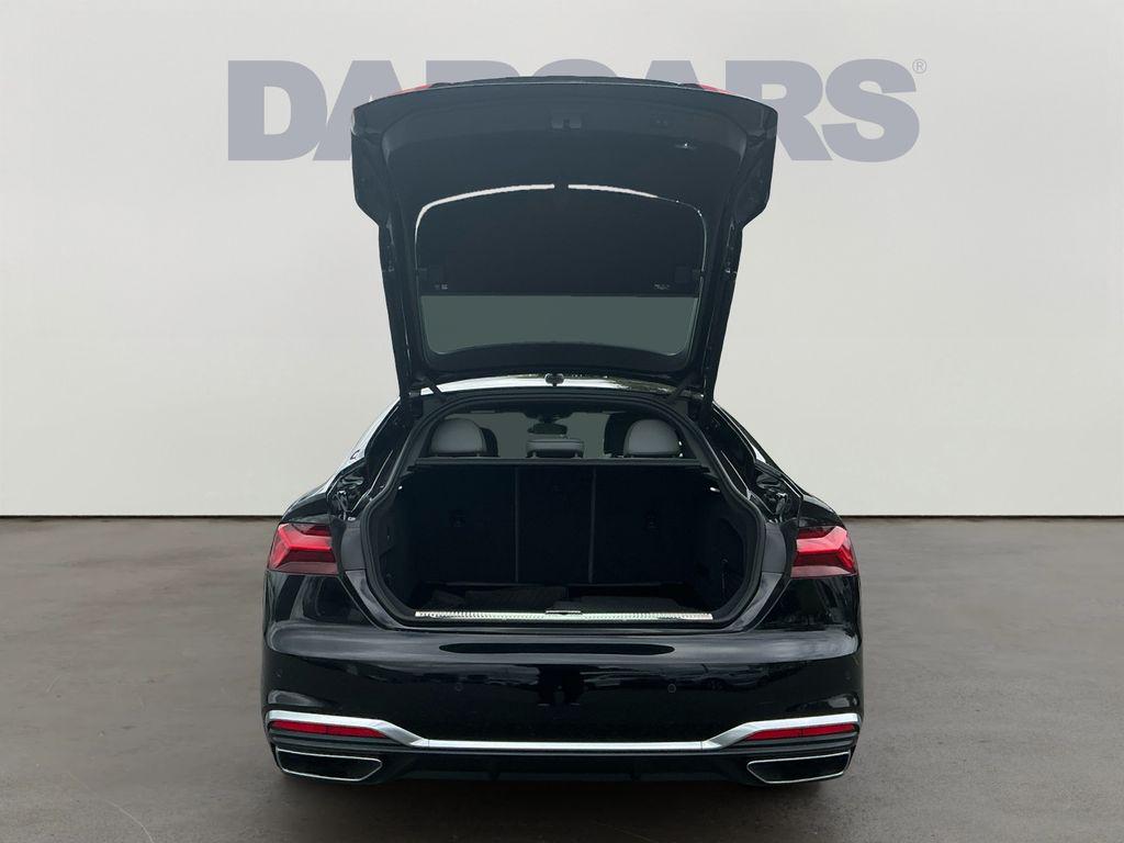 صورة 12 لـ 2024 AUDI A5 SPORTBACK 45 S LINE PREMIUM