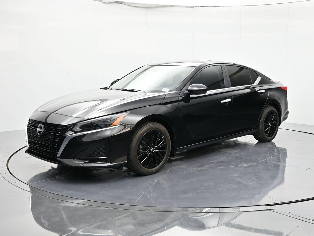 New 2025 Nissan Altima 2.5 SV