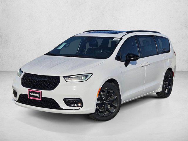 New 2026 Chrysler Pacifica Limited