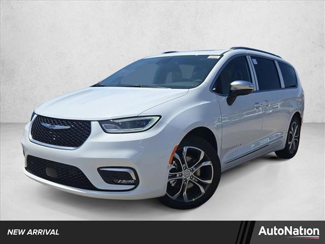 New 2026 Chrysler Pacifica L
