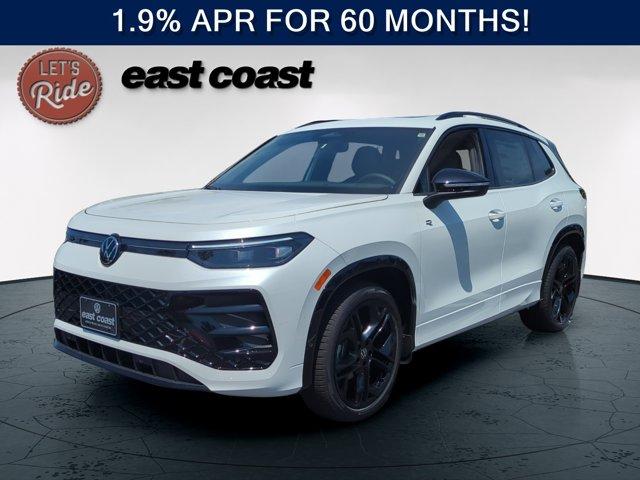 New 2026 Volkswagen Tiguan 2.0T SE