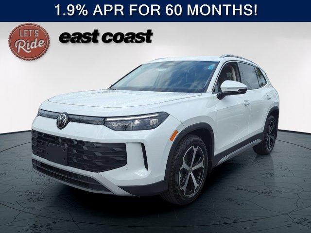 New 2026 Volkswagen Tiguan 2.0T SE