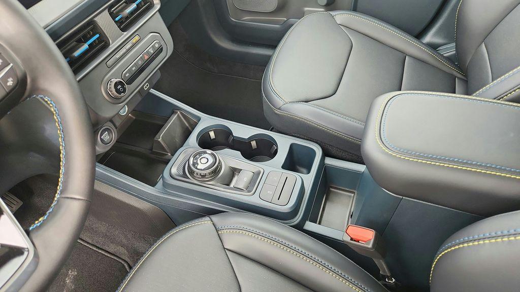 صورة مصغرة 13 لـ 2026 FORD MAVERICK LOBO STANDARD