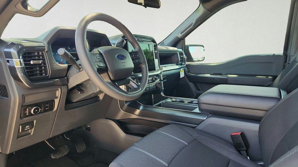 2026 FORD F-150 STX — фото 9