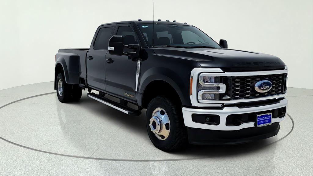 New 2026 Ford F-350 Lariat Super Duty