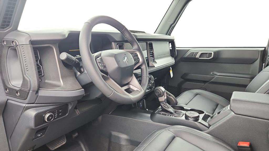 FORD BRONCO - 9