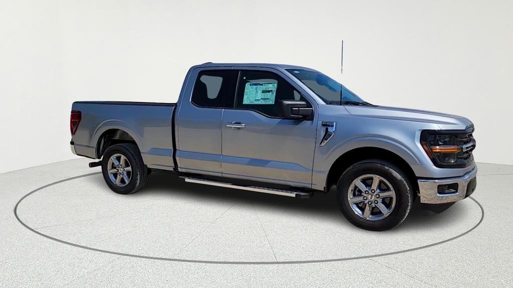 FORD F-150 XLT - 2