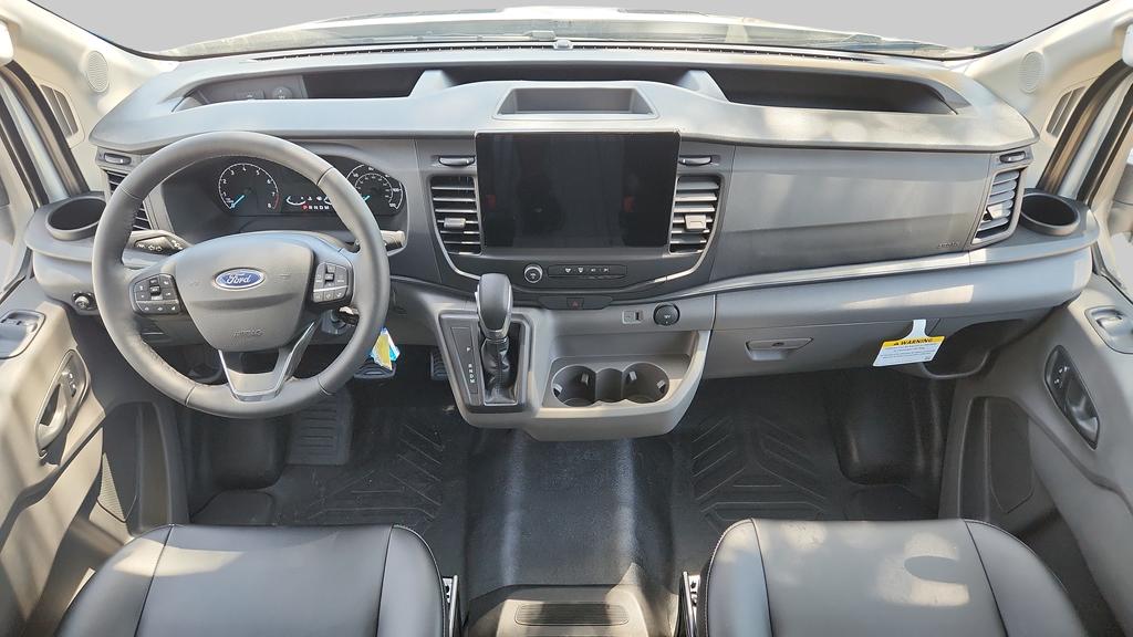 2026 FORD TRANSIT-350 XLT thumbnail 23