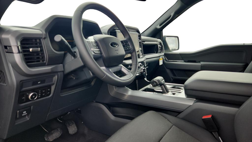 2026 FORD F-150 XLT — фото 9