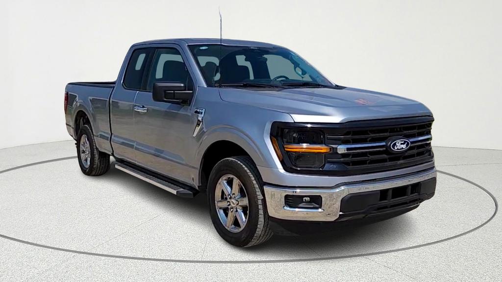 New 2025 Ford F-150 XLT