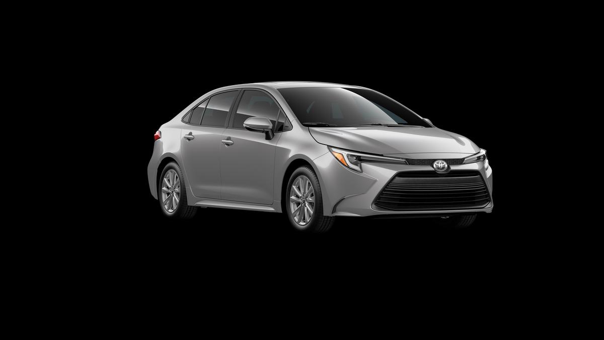 2026 Toyota COROLLA HYBRID XLE thumbnail 15