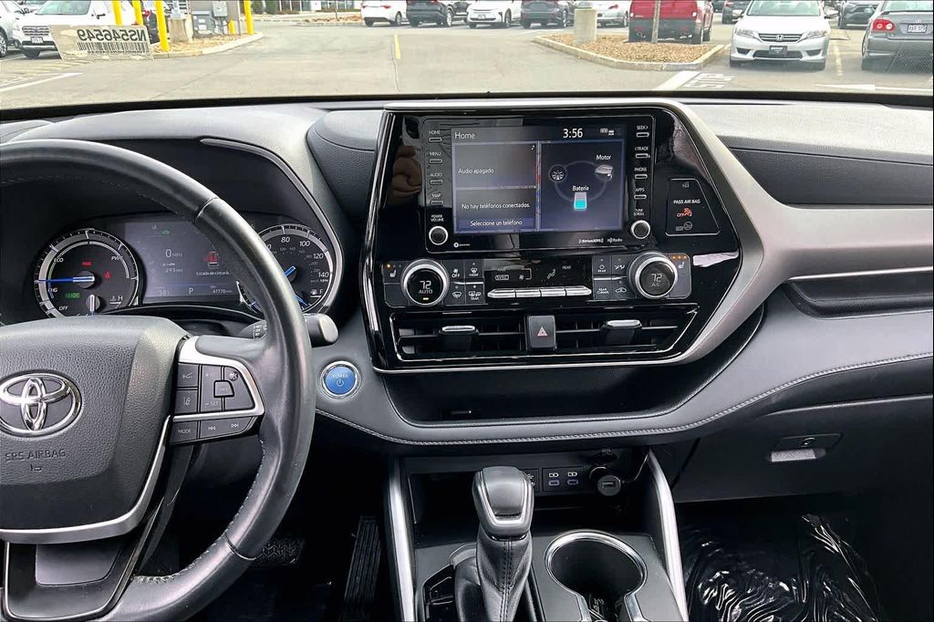 TOYOTA HIGHLANDER - 7