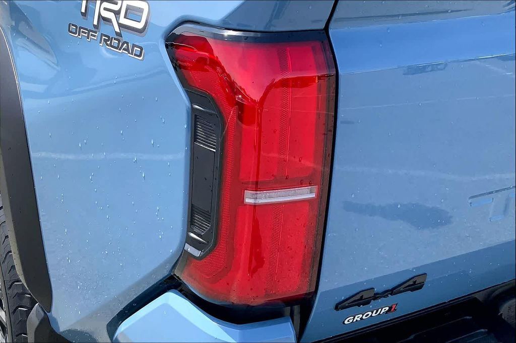 2026 Toyota TACOMA TRD OFF ROAD 缩略图 14