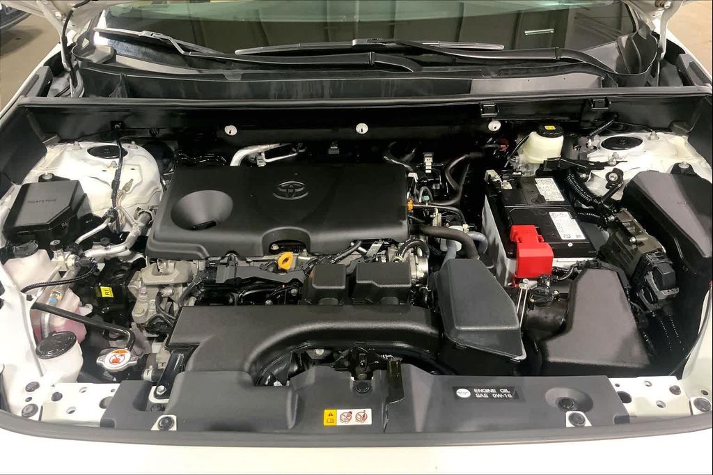 2024 Toyota RAV4 XLE PREMIUM — миниатюра 32