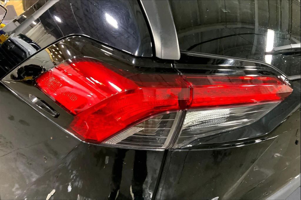 صورة مصغرة 29 لـ 2021 Toyota RAV4 ADVENTURE