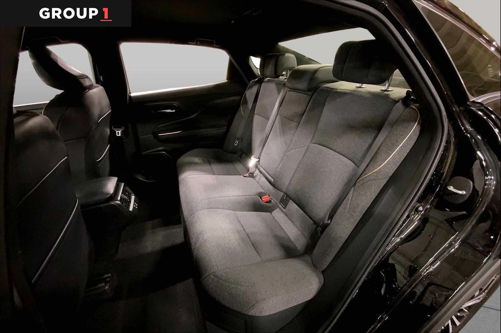 2023 Toyota CROWN XLE — миниатюра 21