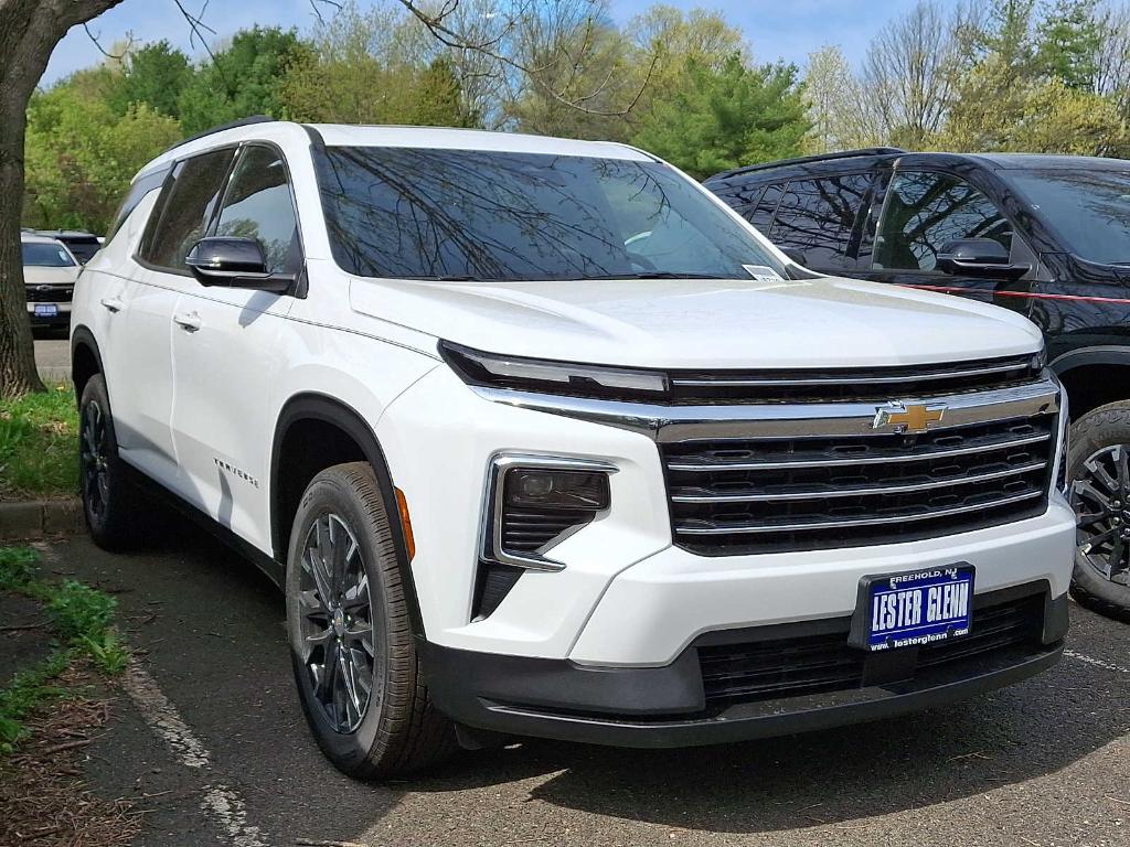 New 2026 Chevrolet Traverse LT