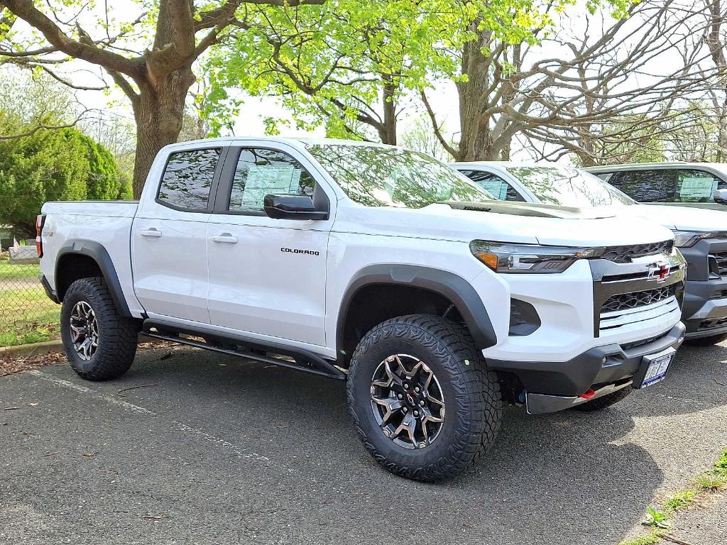 New 2026 Chevrolet Colorado ZR2
