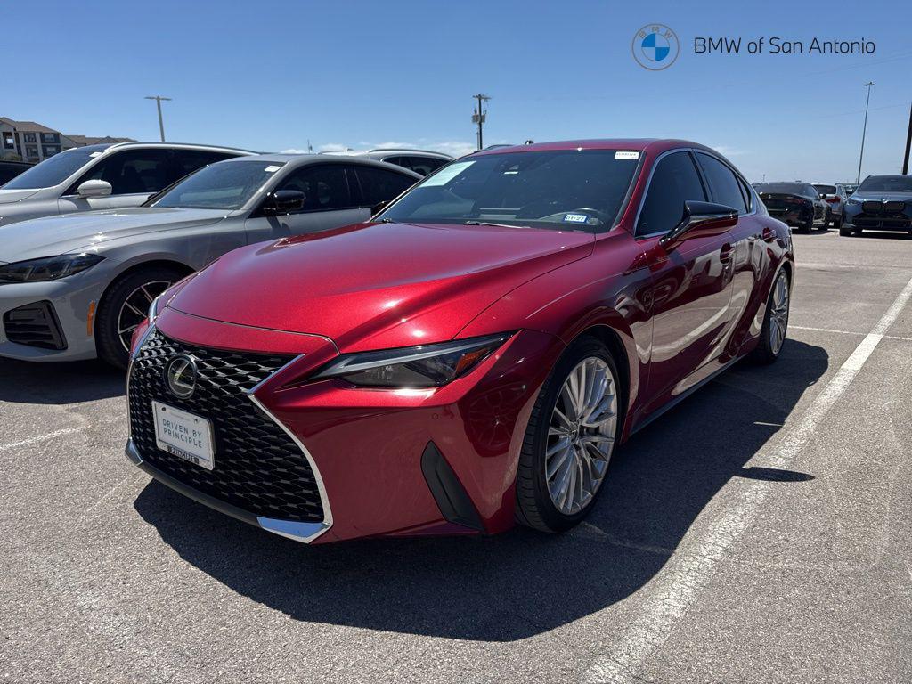 2022 Lexus IS 300