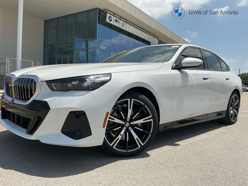 New 2026 BMW 530 530i