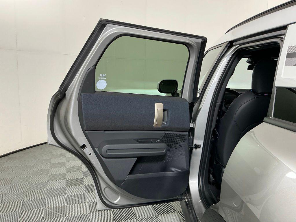 2026 MINI COUNTRYMAN COOPER S ALL4 — миниатюра 23
