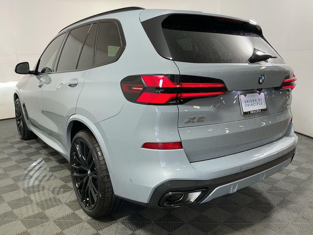 صورة 8 لـ 2026 BMW X5 SDRIVE40I