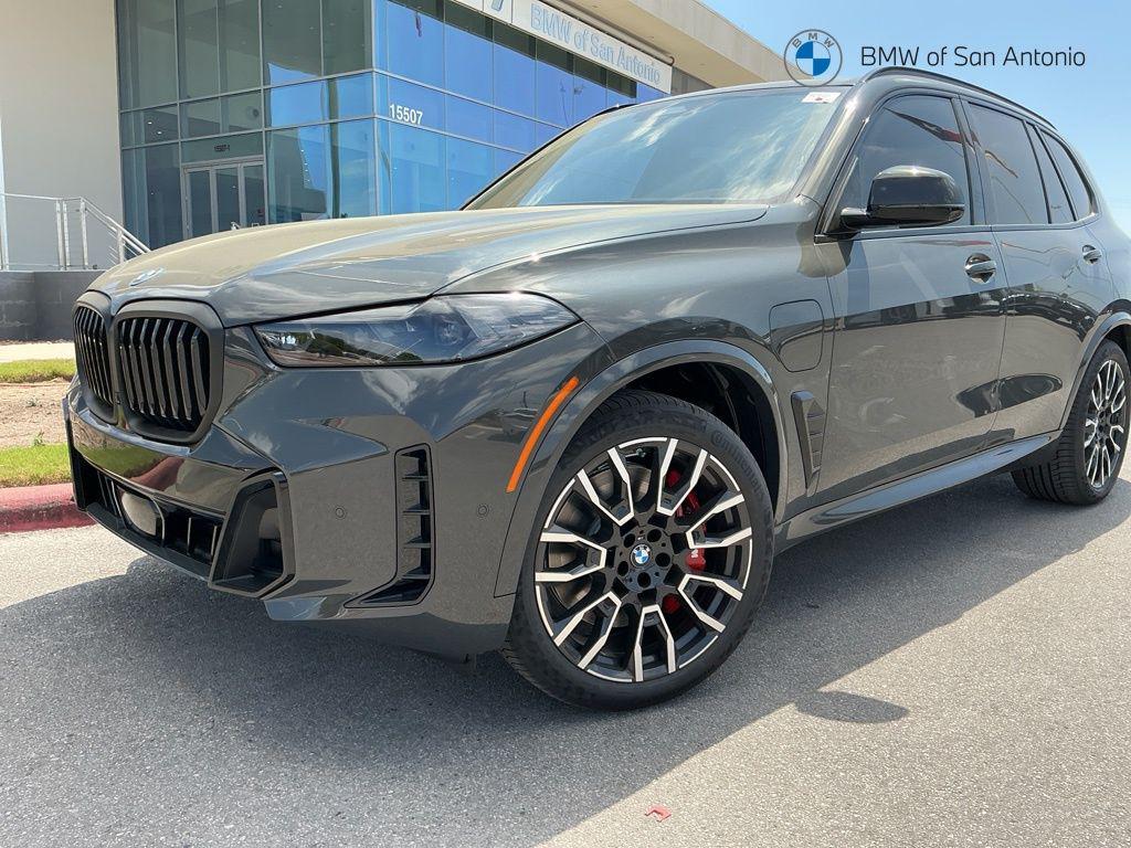 New 2026 BMW X5 PHEV xDrive50e