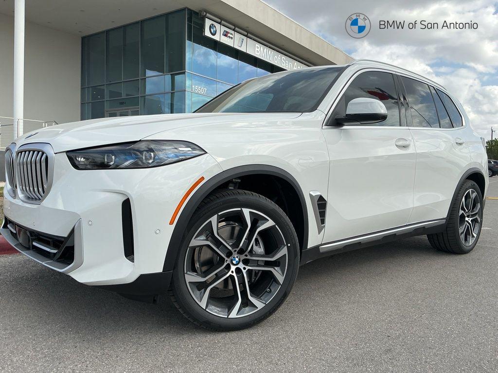 New 2026 BMW X5 sDrive40i