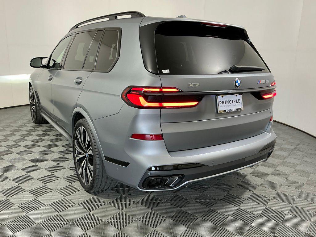 صورة 7 لـ 2025 BMW X7 M60I