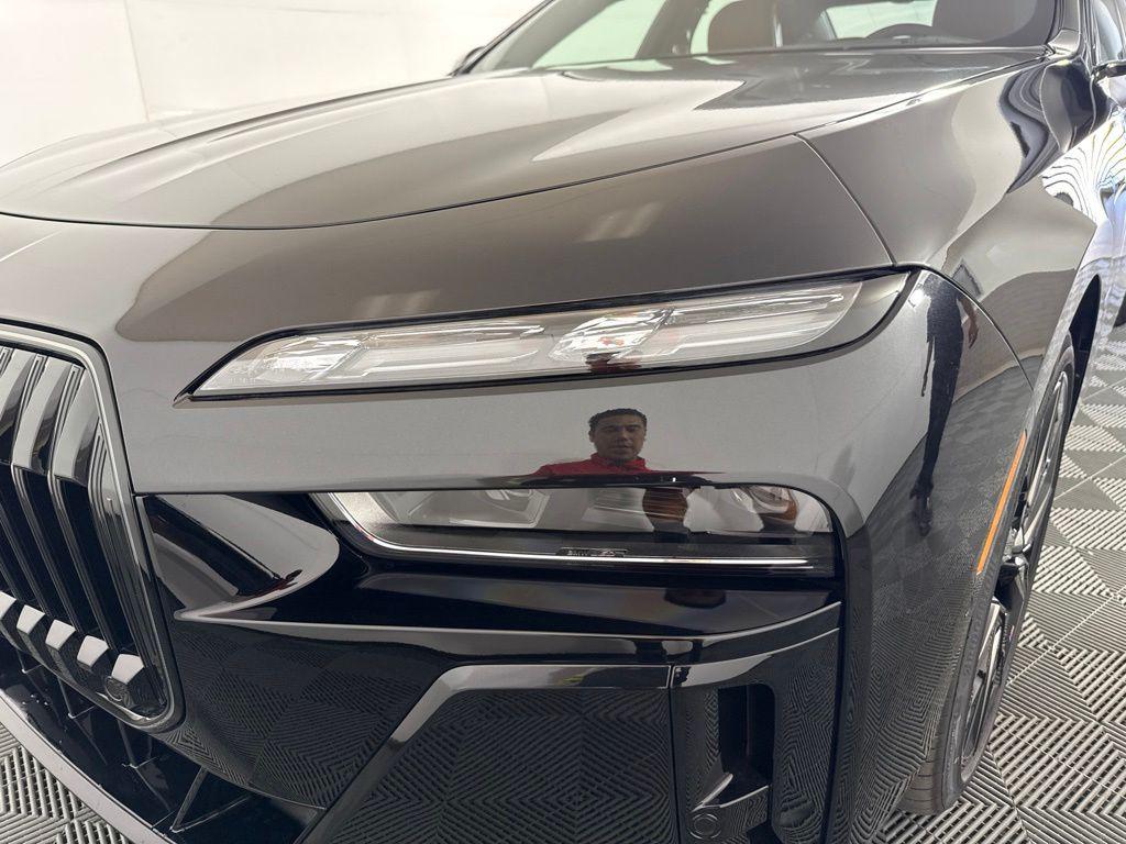 2026 BMW 750E I XDRIVE 缩略图 8