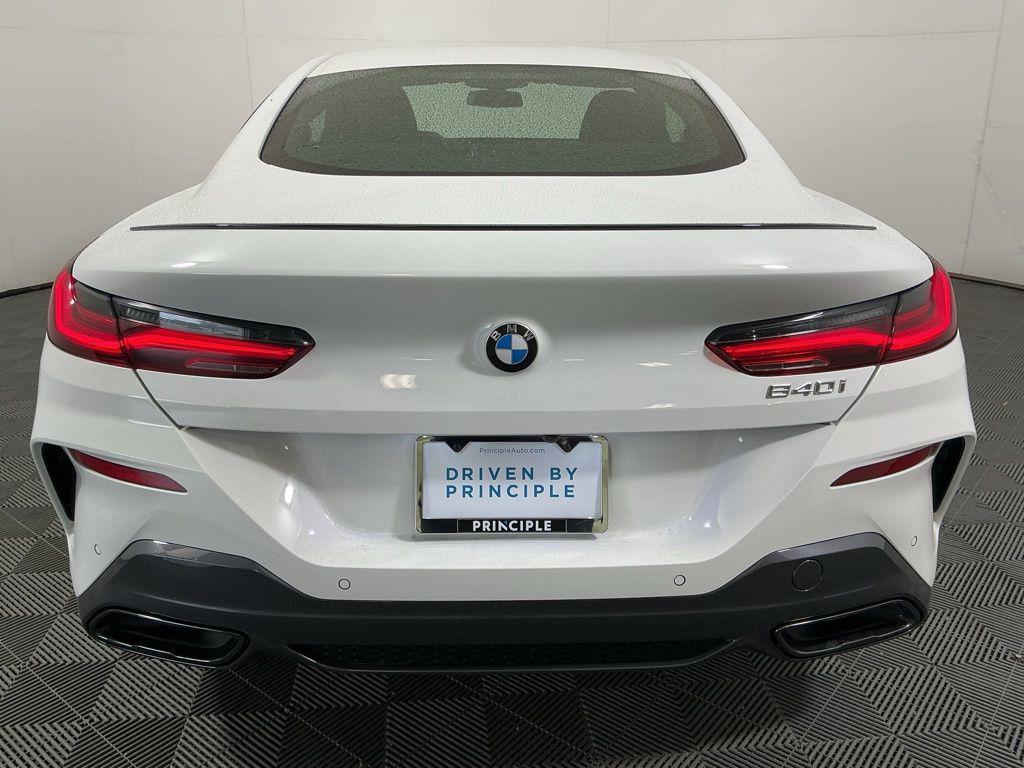2026 BMW 840 I 照片 9