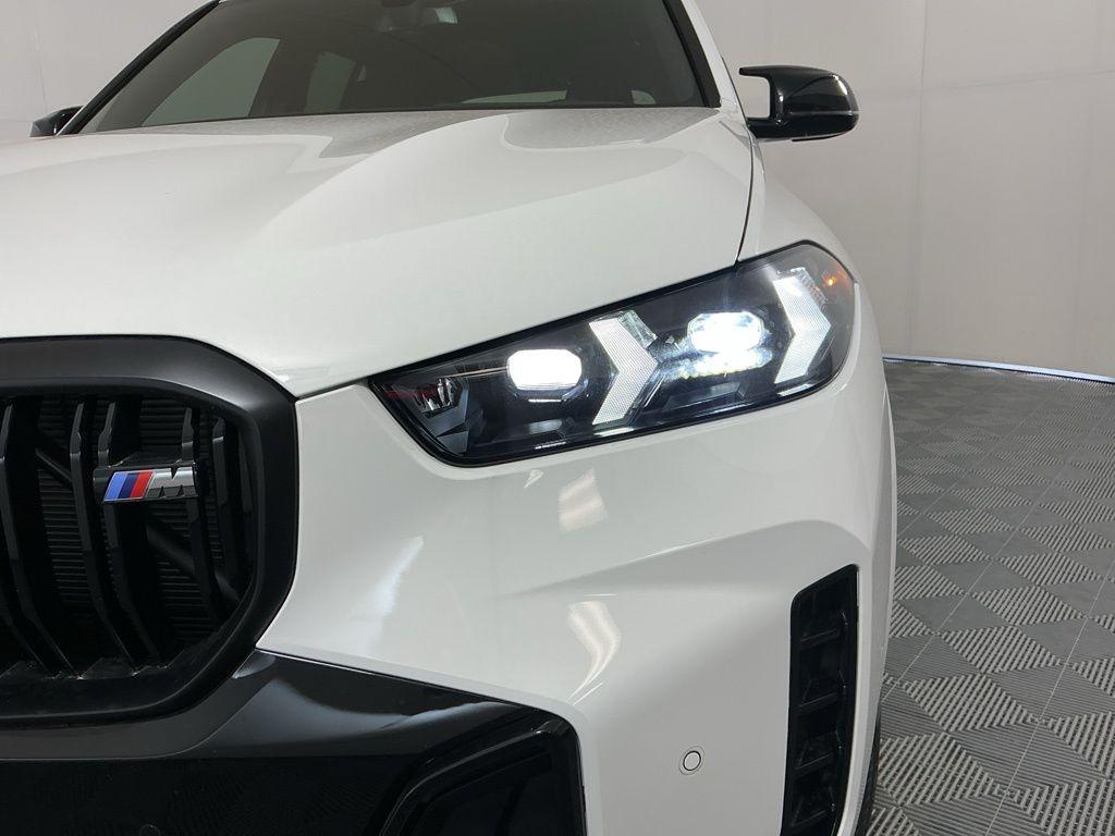 صورة 8 لـ 2026 BMW X5 M60I