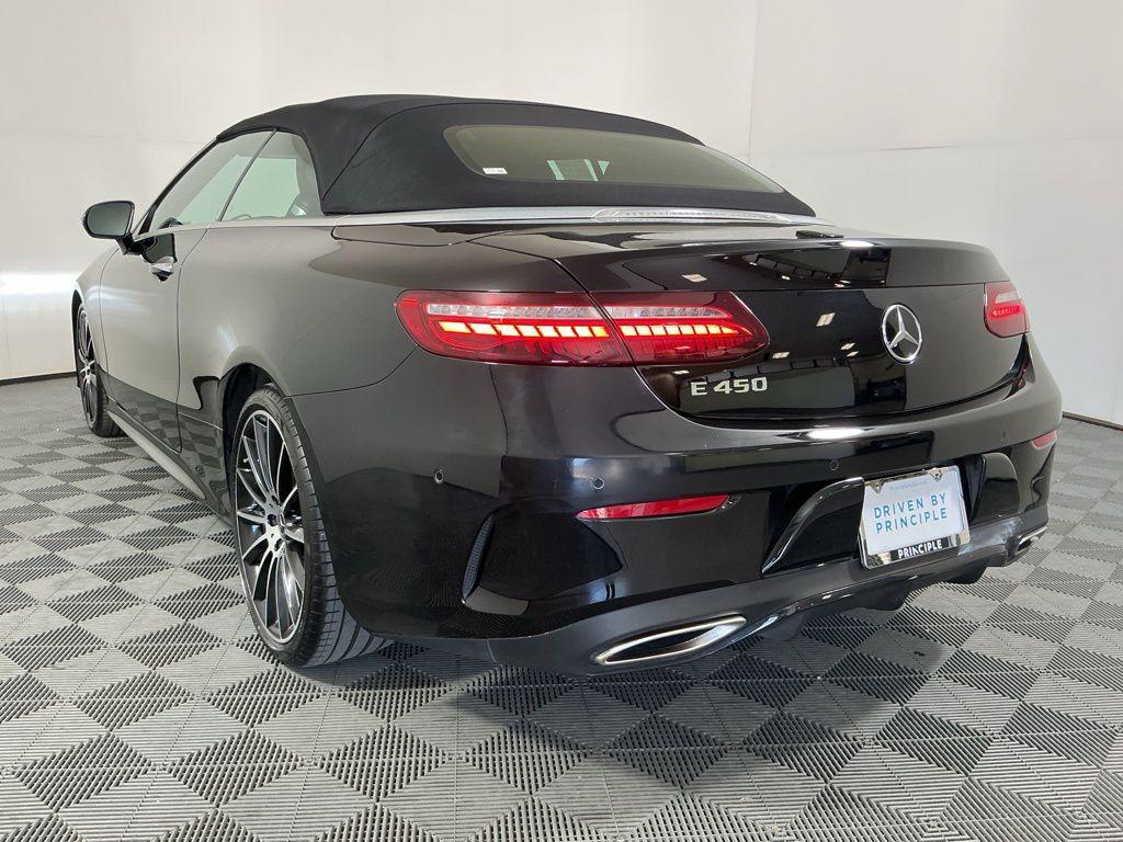 MERCEDES-BENZ E-CLASS - 7