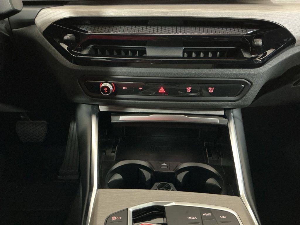 2026 BMW 330 NA — миниатюра 12