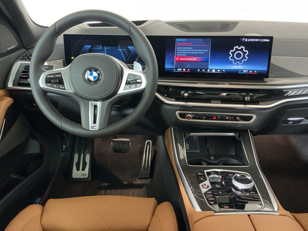 صورة 10 لـ 2026 BMW X5 M60I
