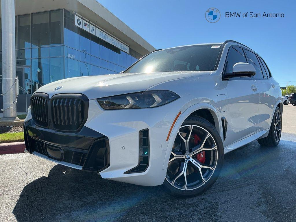 New 2026 BMW X5 PHEV xDrive50e