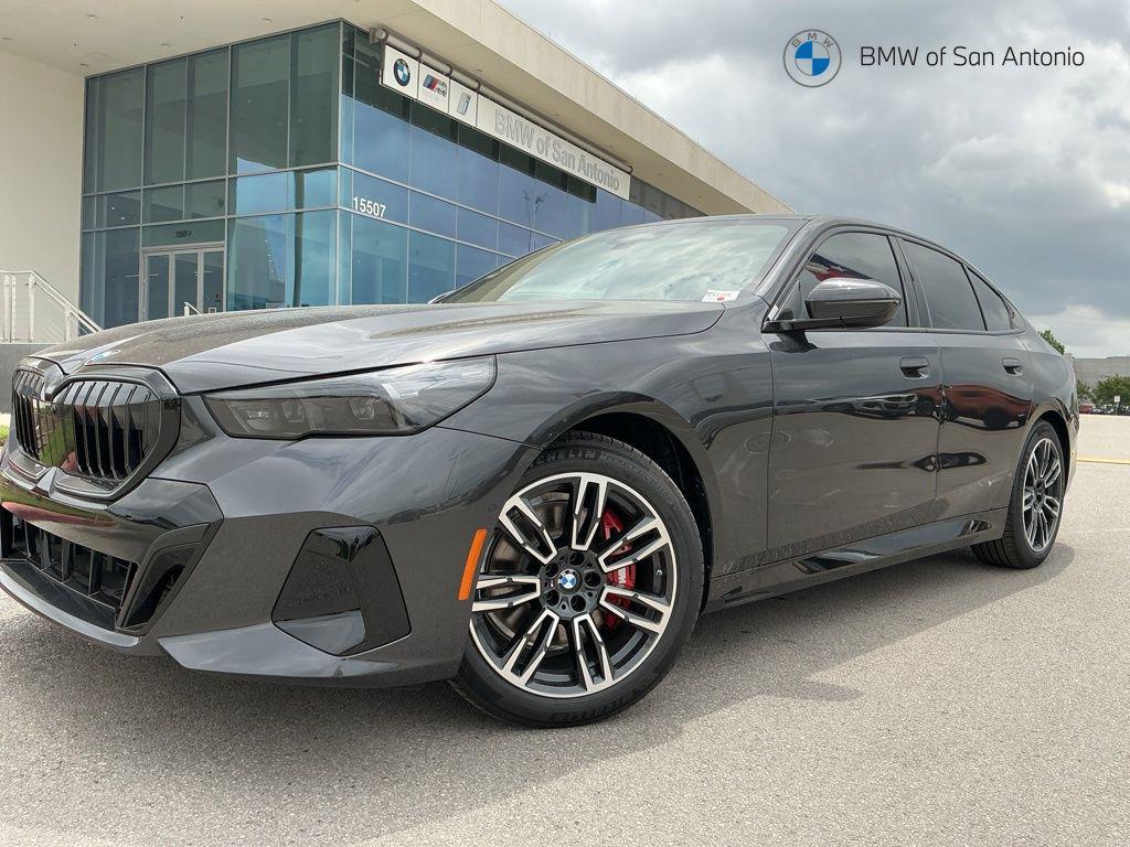 New 2026 BMW 530 530i
