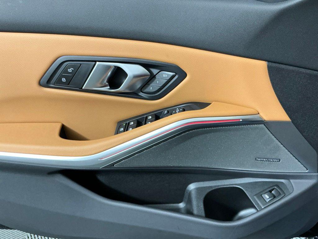 2026 BMW 330 NA — миниатюра 19