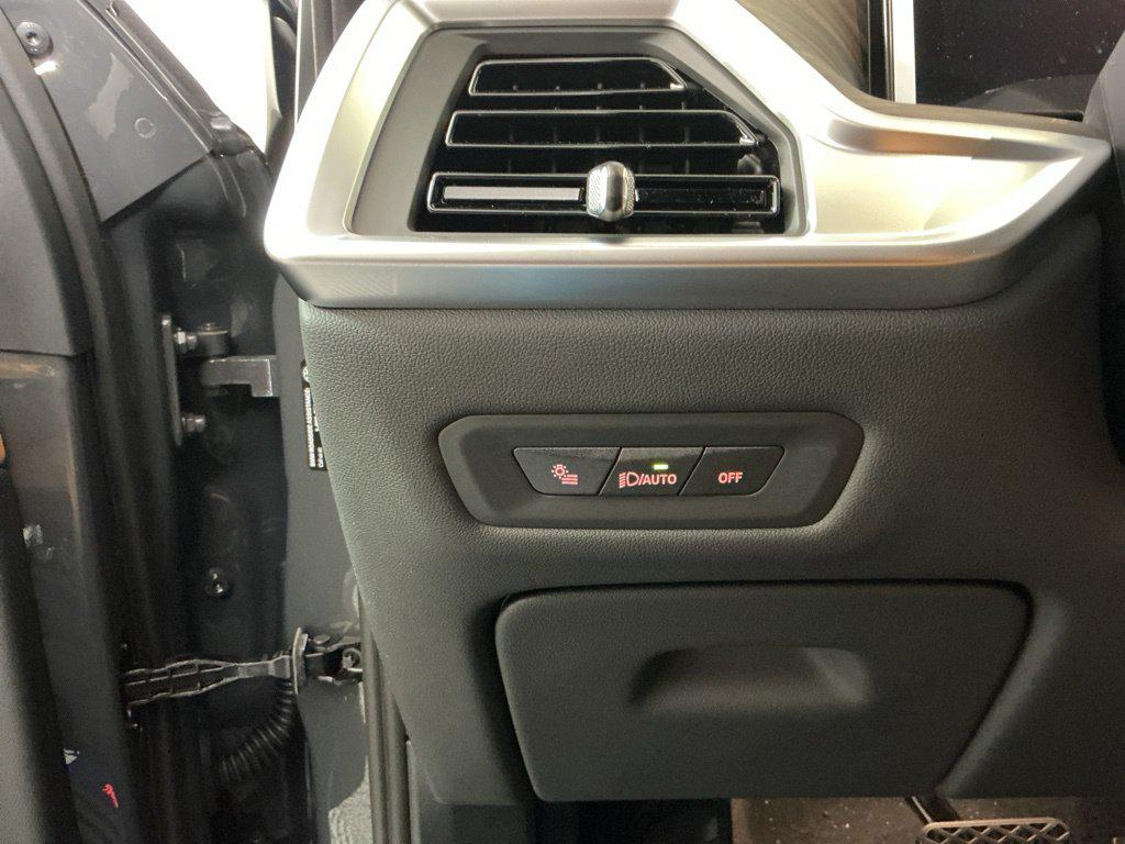 2026 BMW X5 PHEV XDRIVE50E 缩略图 17