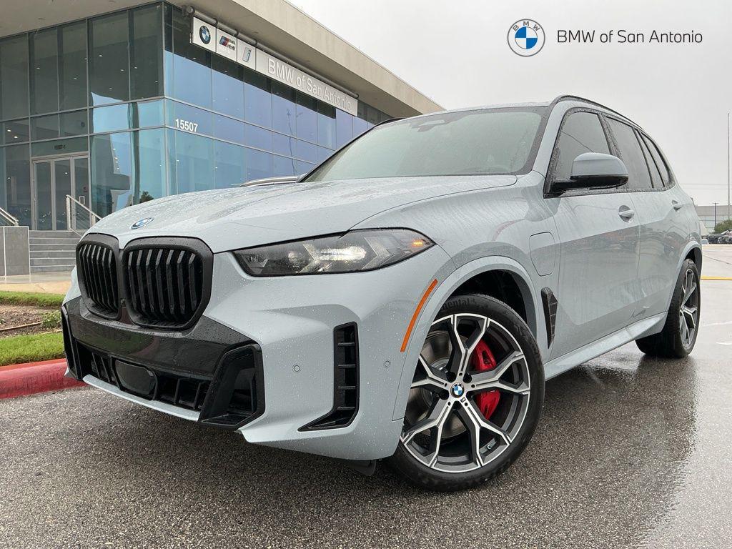 New 2026 BMW X5 PHEV xDrive50e