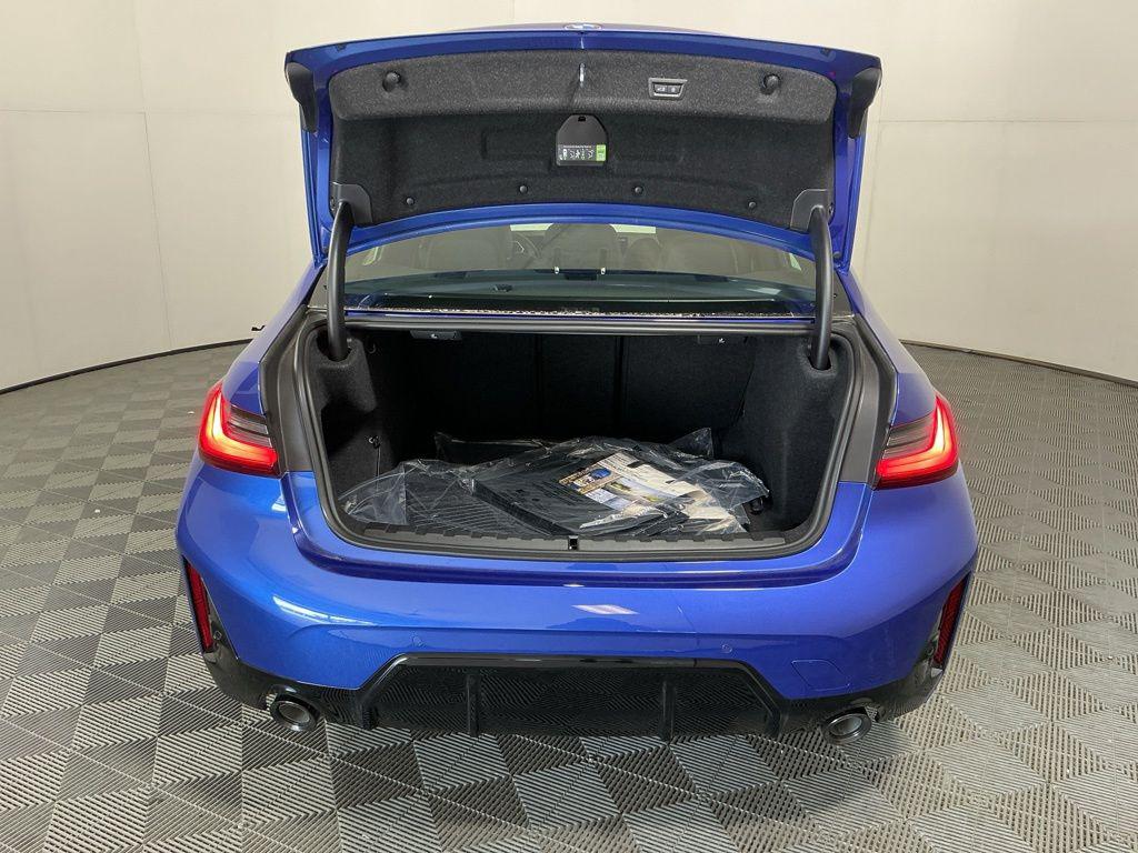 صورة مصغرة 28 لـ 2026 BMW 330 NA
