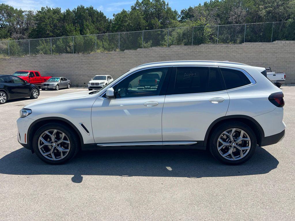 صورة 4 لـ 2023 BMW X3 XDRIVE30I