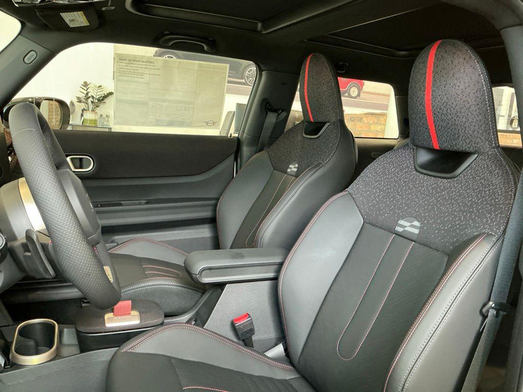 2026 MINI HARDTOP COOPER S — миниатюра 19