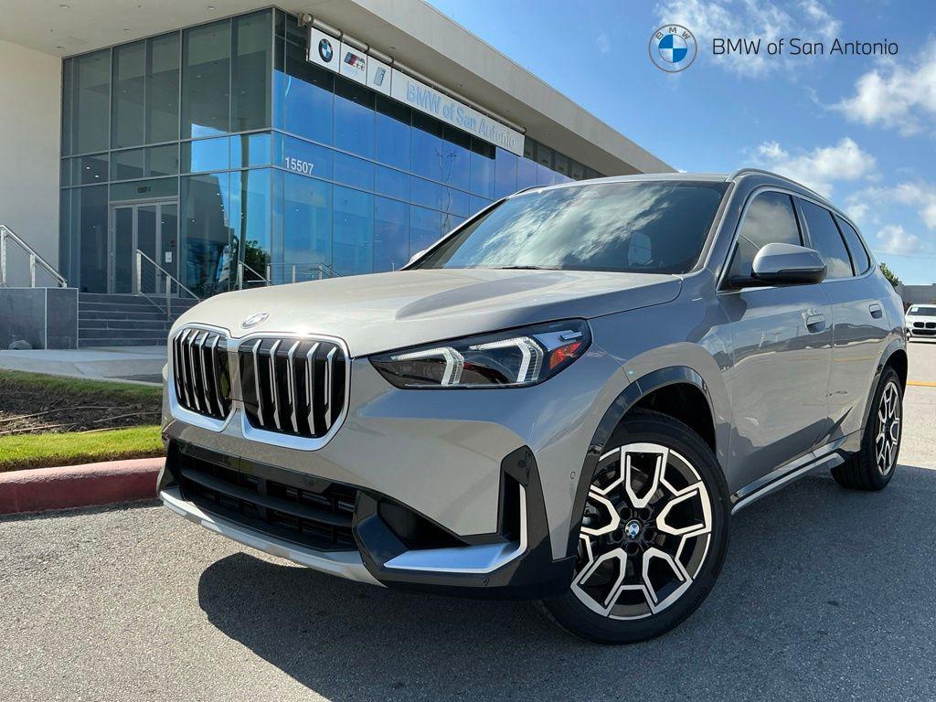 New 2026 BMW X1 xDrive28i