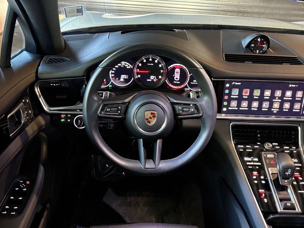 صورة مصغرة 17 لـ 2023 Porsche PANAMERA 4S
