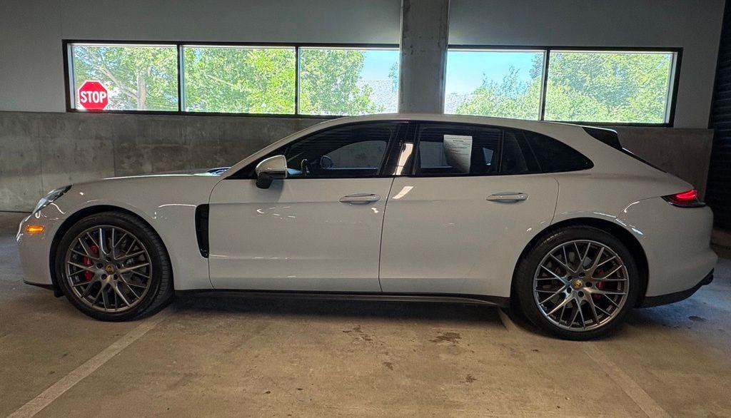 2023 Porsche PANAMERA 4S 照片 2