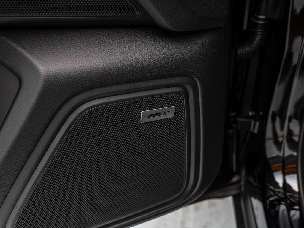 2026 Porsche MACAN — миниатюра 24