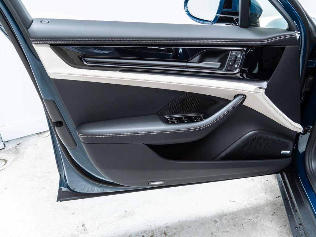 2026 Porsche PANAMERA 4 — миниатюра 21